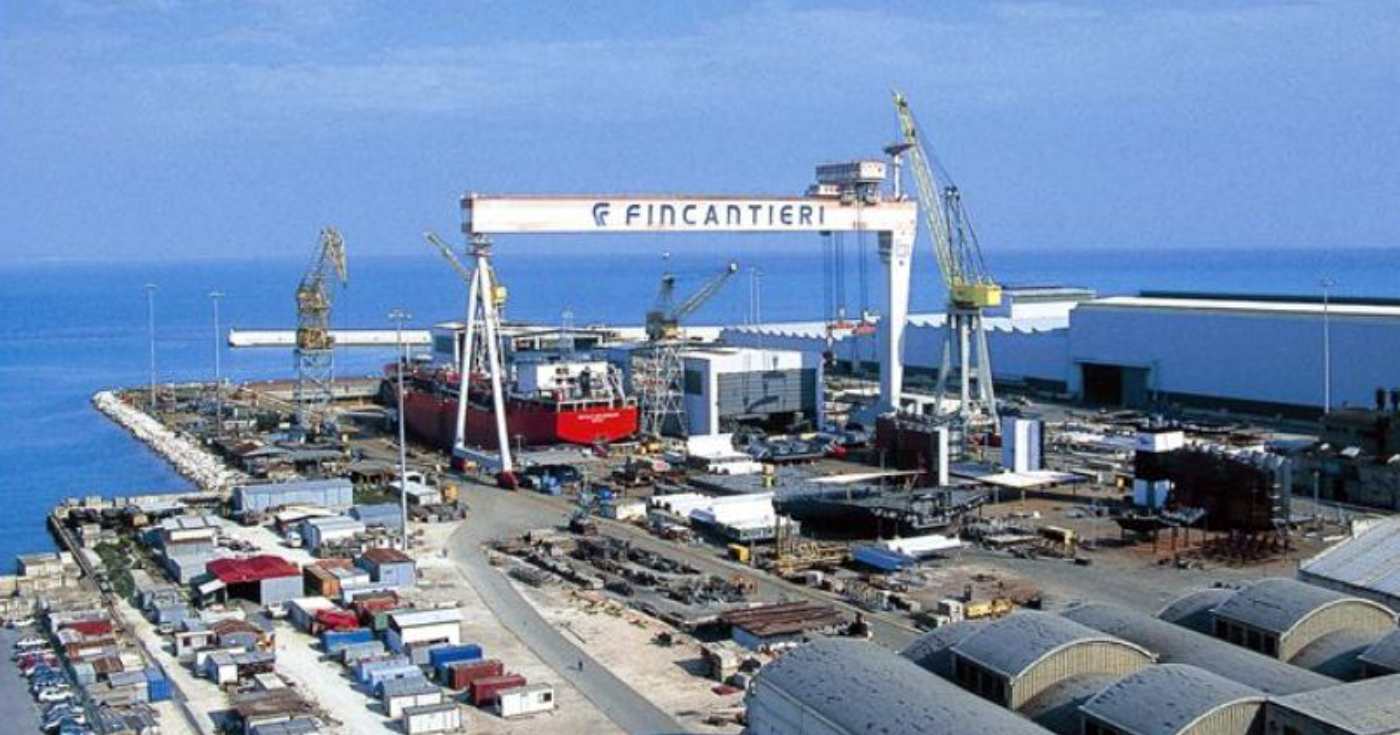 Un cantiere navale Fincantieri (repertorio)