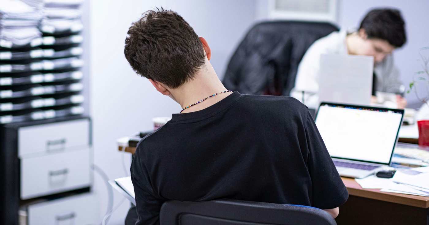 Due impiegati al lavoro (repertorio)