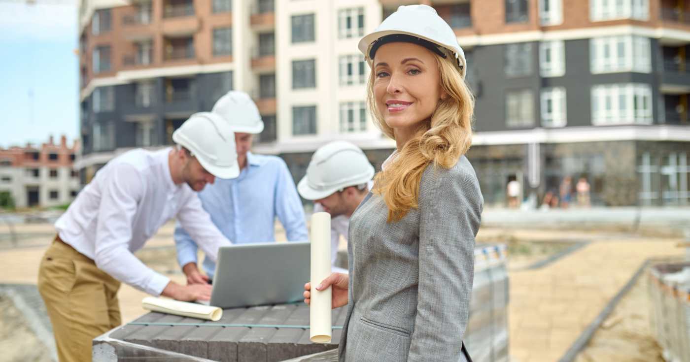 Opportunità di lavoro in CMB: dall'analista finanziario all'ingegnere di cantiere