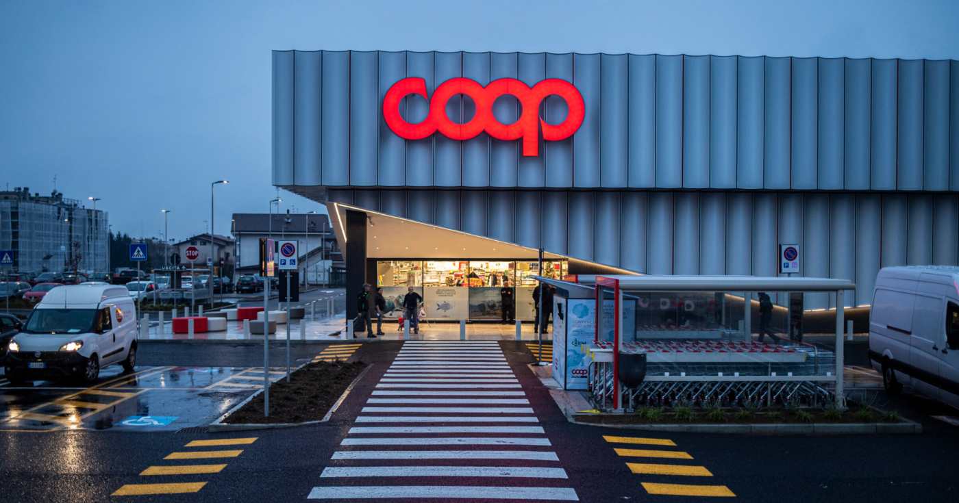 Il nuovo supermercato di Coop Lombardia a Cesate (Milano)