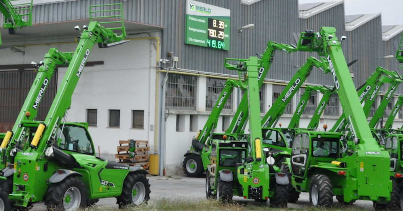 L'esterno dello stabilimento Merlo Spa a Cervasca (repertorio)