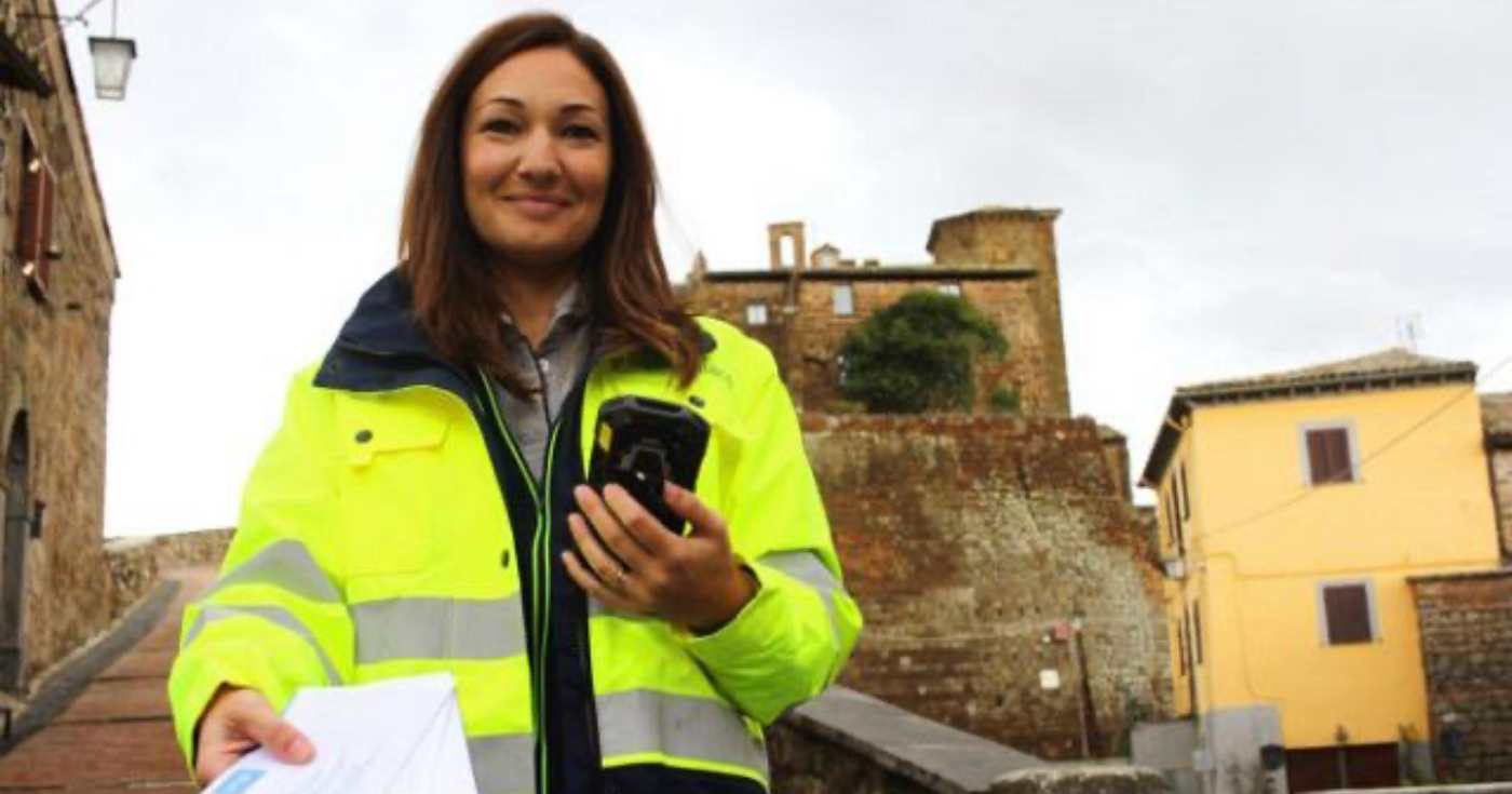 Una portalettere di Poste Italiane